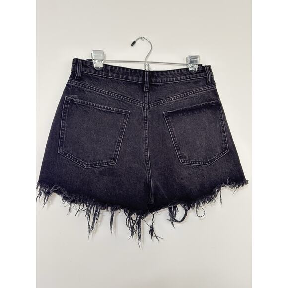 NWT Zara Women's Black High Waisted Frayed Hem Cut Off Denim Shorts Size 10 - Picture 4 of 13